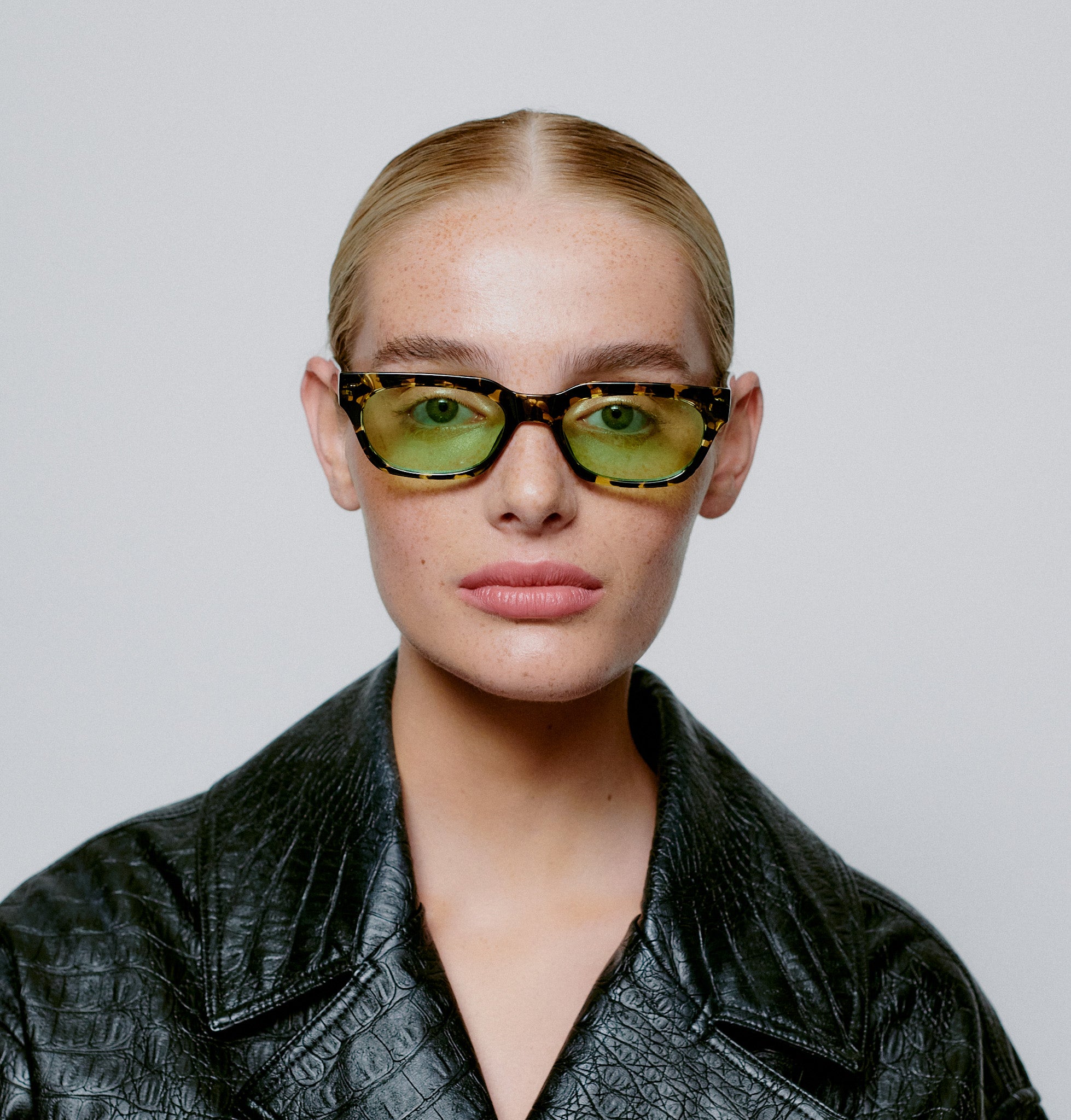 Bror - Black / Yellow Tortoise
