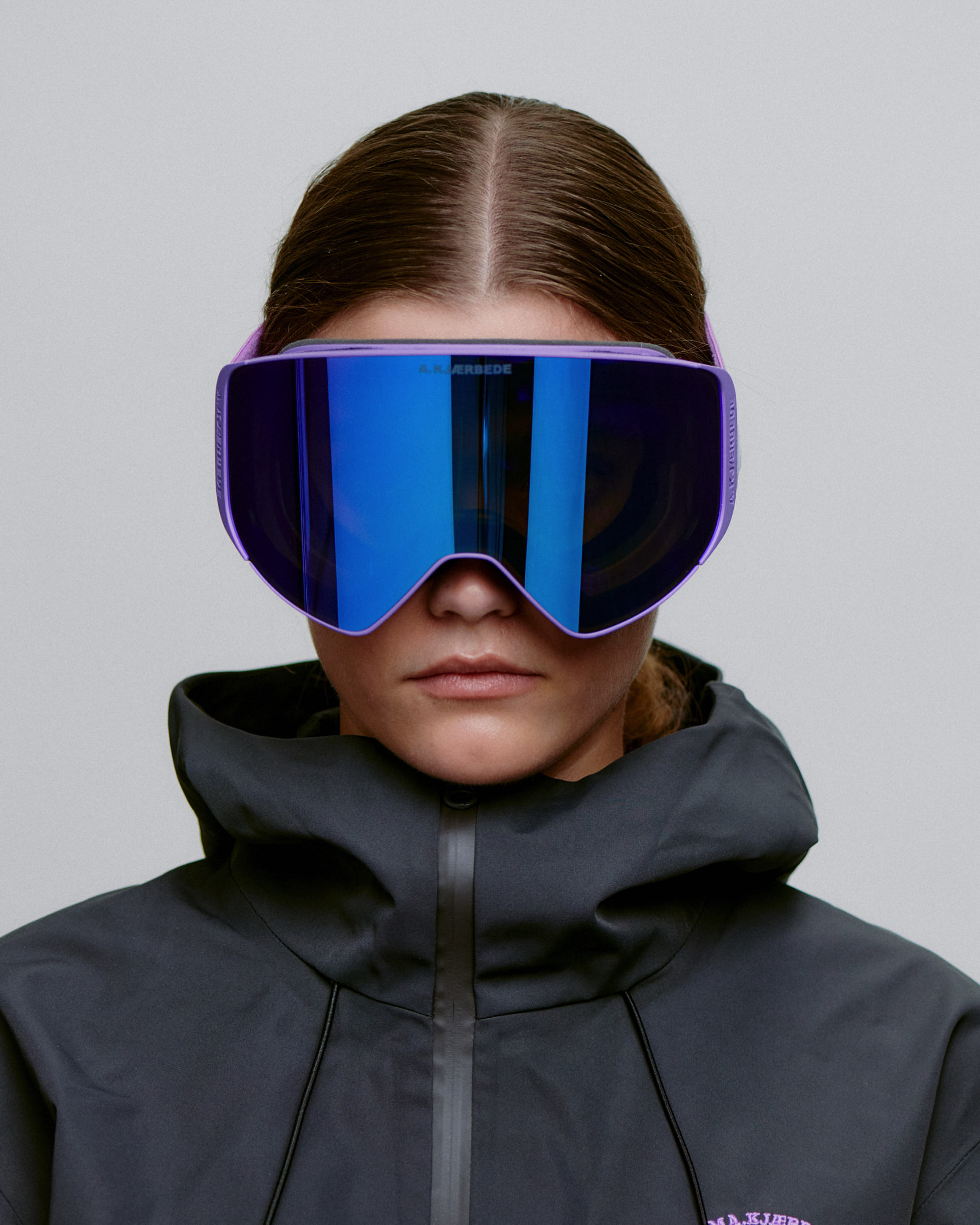 Lilla A.Kjærbede skibriller med blå linse på dame model 