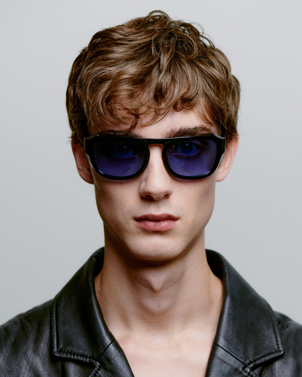 Max - Black (Blue)