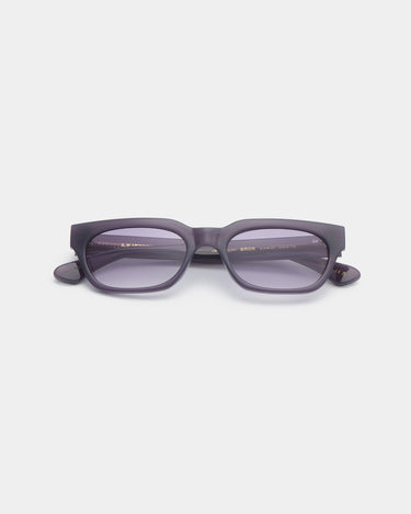 Lilla firkantet A.Kjærbede solbriller, lilla glas, liggende