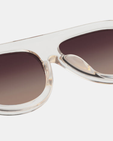 Store transparent aviator A.Kjærbede solbriller med mørk glas - tæt detalje