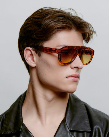 Store havana aviator A.Kjærbede solbriller med brun linse - fra siden herremodel